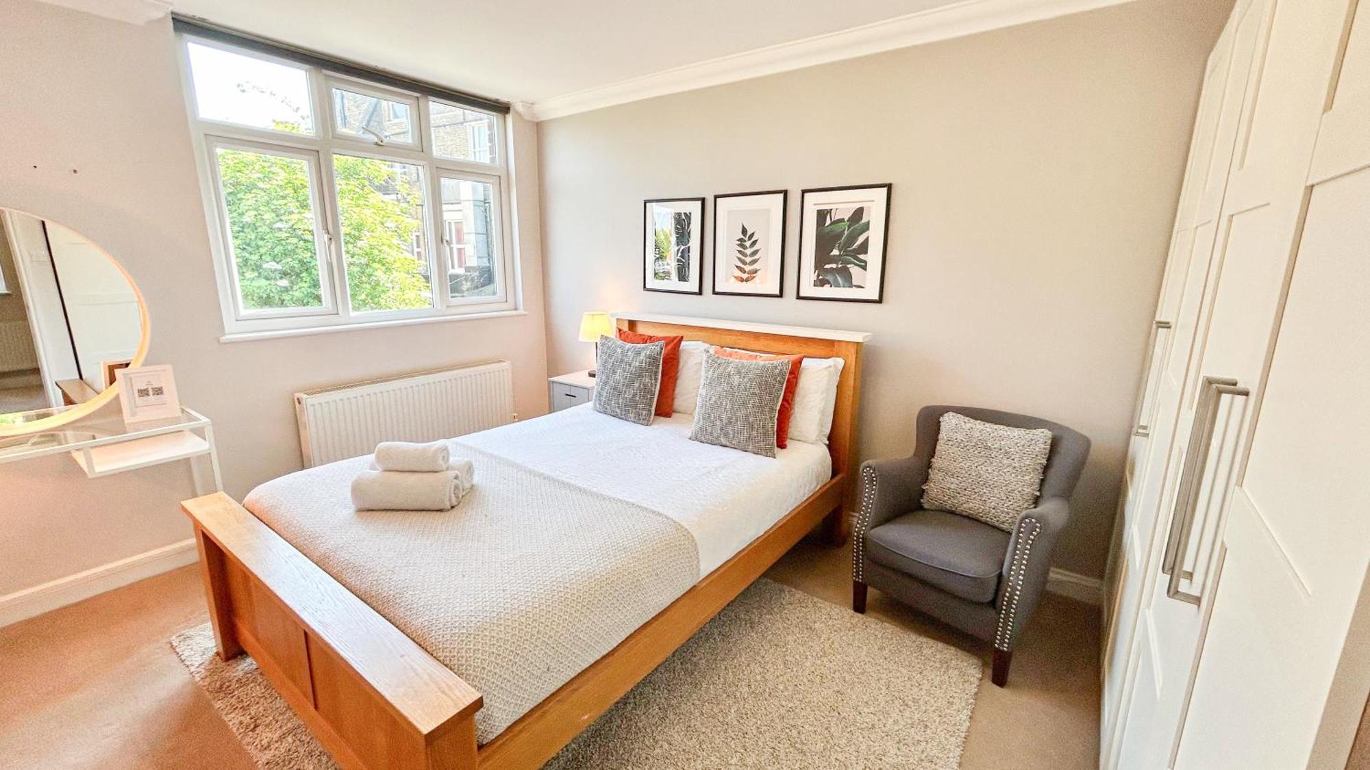 Apartment Lovely 4 Bedroom Flat With Ample Garden In Brondesbury, Kilburn *